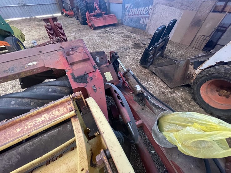new-holland-488-image-25