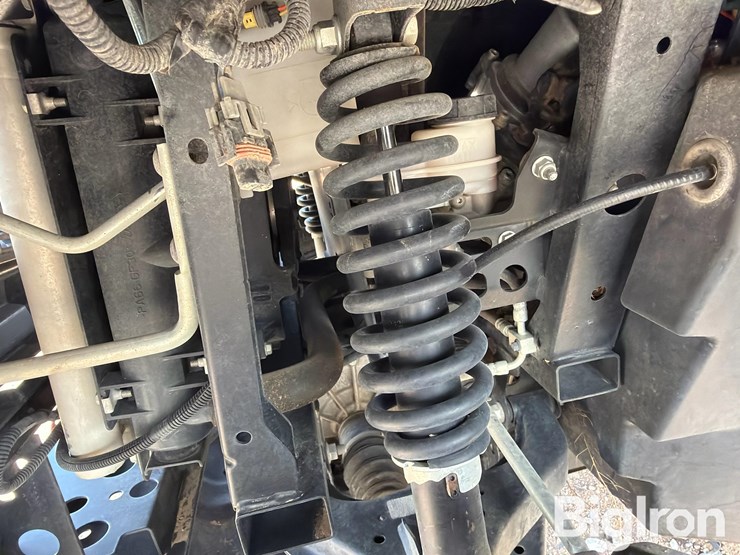 2020-john-deere-2020-image-12