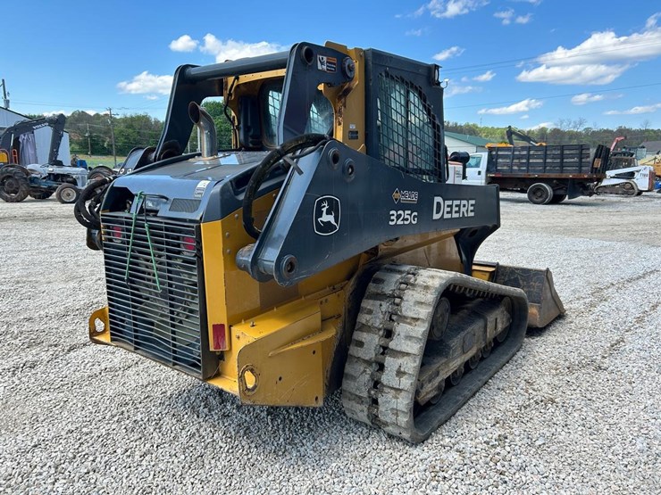 2019-deere-325g-image-4