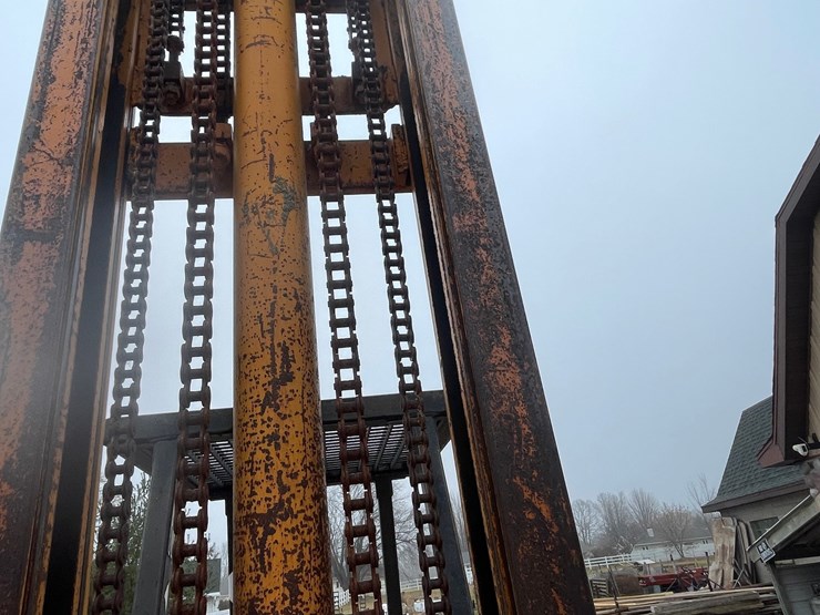 #406-•-case-585d-construction-king-forklift-(appleton,-wi)-image-22