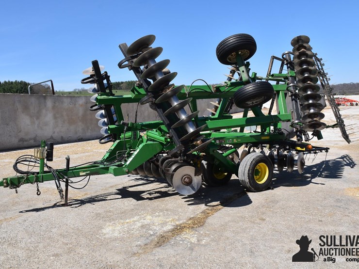 john-deere-637-image-1
