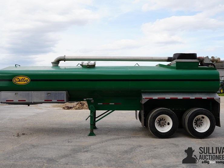 2024-diller-st-6500-27'-t/a-manure-tanker-image-8