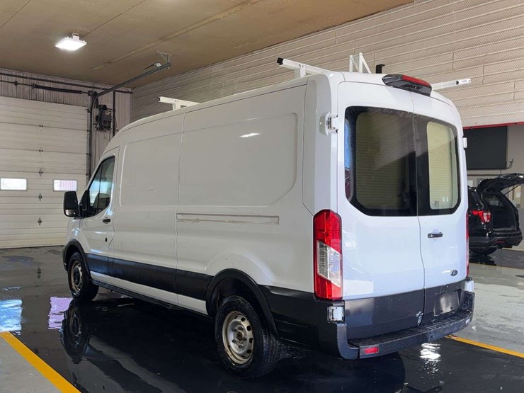 2021-ford-transit-image-3