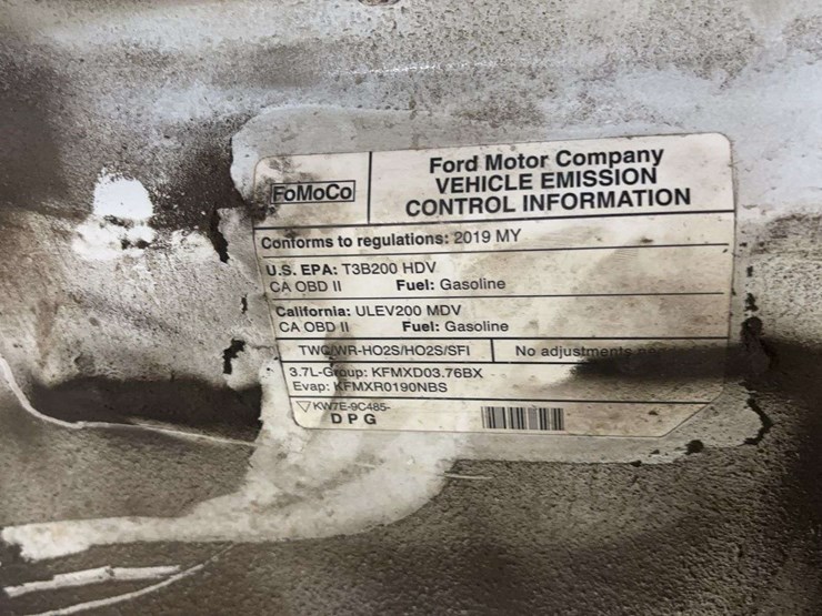 2019-ford-transit-image-17