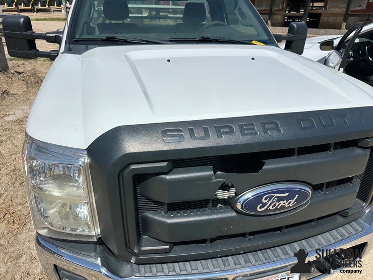 2012-ford-f350-xl-image-11