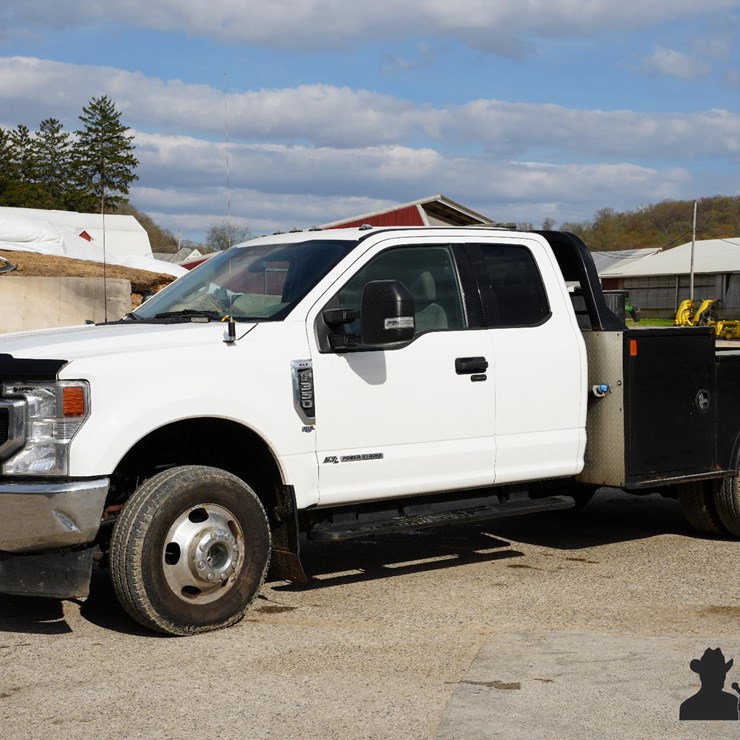 2021 FORD F350 XLT