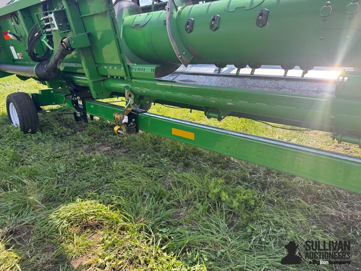 2014-john-deere-625f-image-19