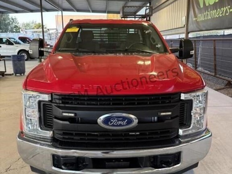 2017-ford-f250-image-3