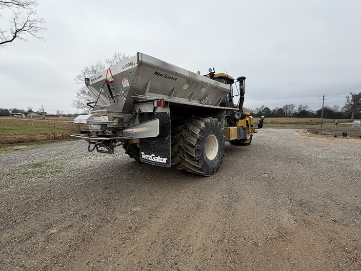 2005-terra-gator-8103-dry-floater-image-5