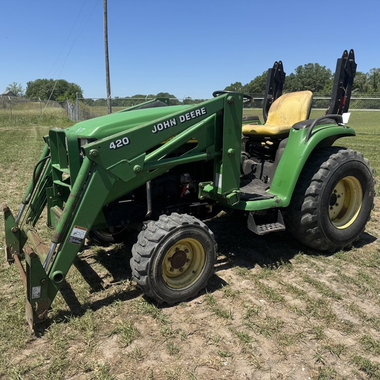 JOHN DEERE 4210
