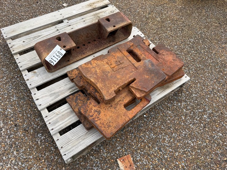 #9116-•-international-weights-&-rack-(5)-image-1