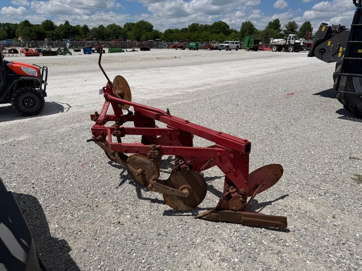 massey-ferguson-43-image-3