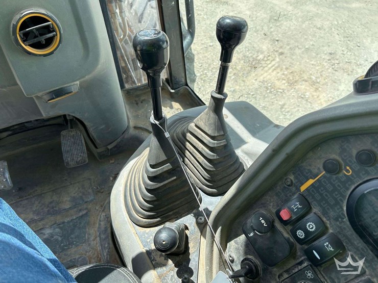 2016-jcb-3cx-image-17