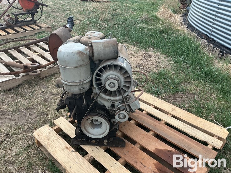 deutz-2-cyl-diesel-engine-image-8