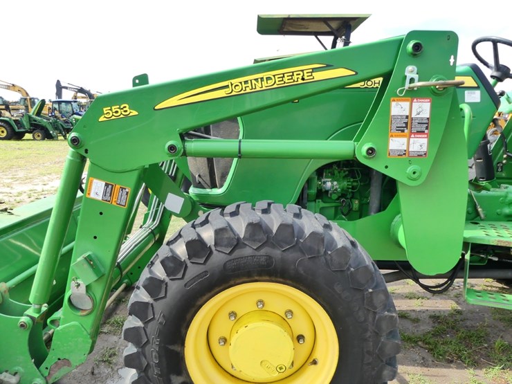 2011-john-deere-5075e-image-5