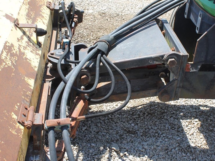 john-deere-5225-image-9