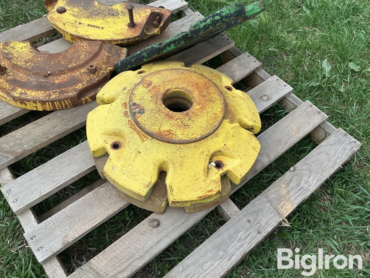 john-deere-tractor-weights-image-9