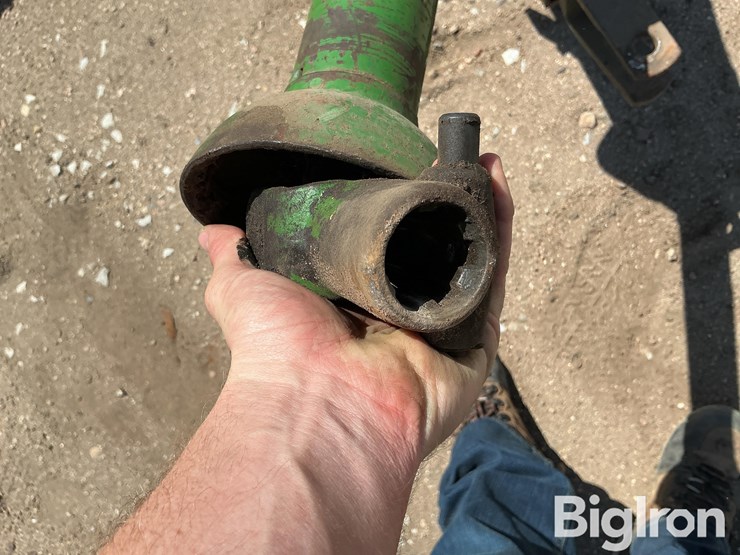 john-deere-24t-image-10