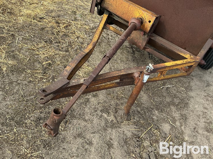 kelly-ryan-feed-wagon-image-10