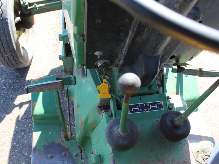 john-deere-301-image-15
