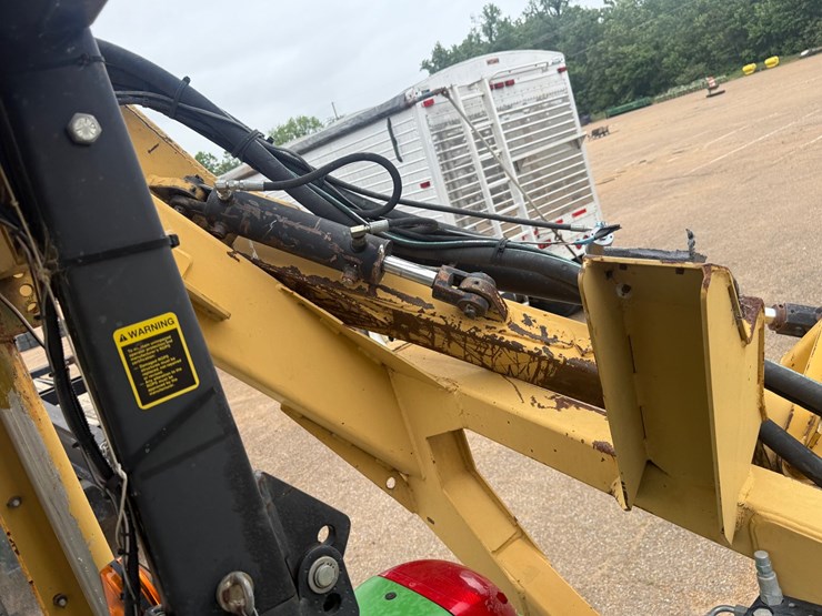 john-deere-6215-image-45