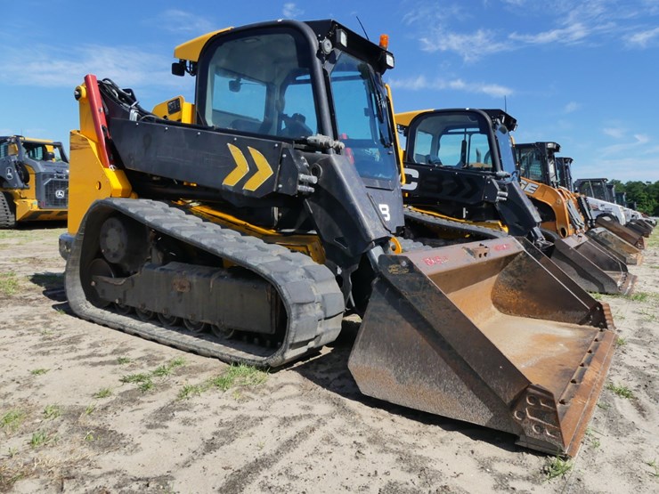 jcb-3ts-8t-image-2