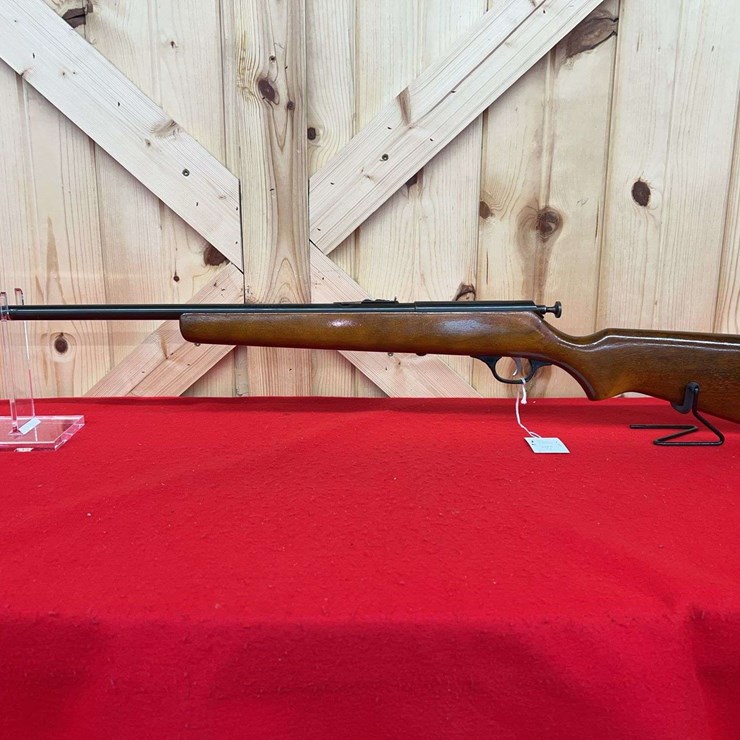 Sears Roebuck and Co. Model 41-103.1977 Bolt Action Rifle .22 S, L, LR