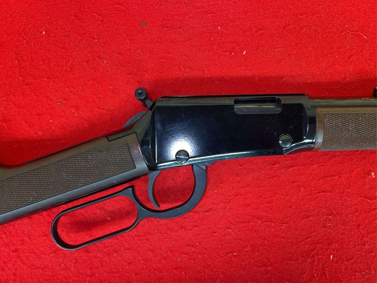 henry-repeating-arms-h001v-lever-action-rifle-.17-hmr-image-7