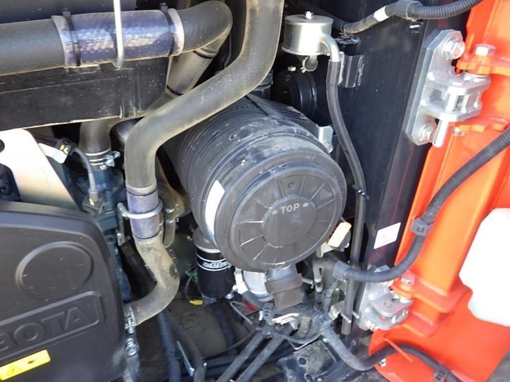 kubota-svl75-3-image-14