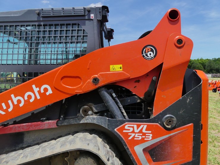 2024-kubota-svl75-3-image-8