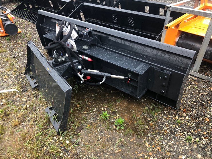 #12-•-6-way-skid-steer-dozer-blade-image-1