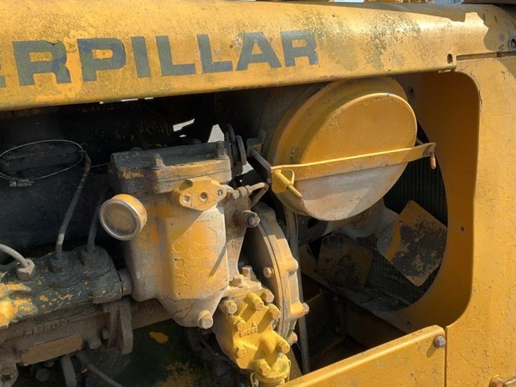 caterpillar-d4-image-39
