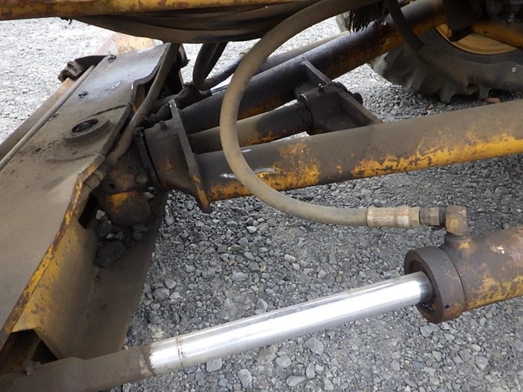 athey-motor-grader-image-28