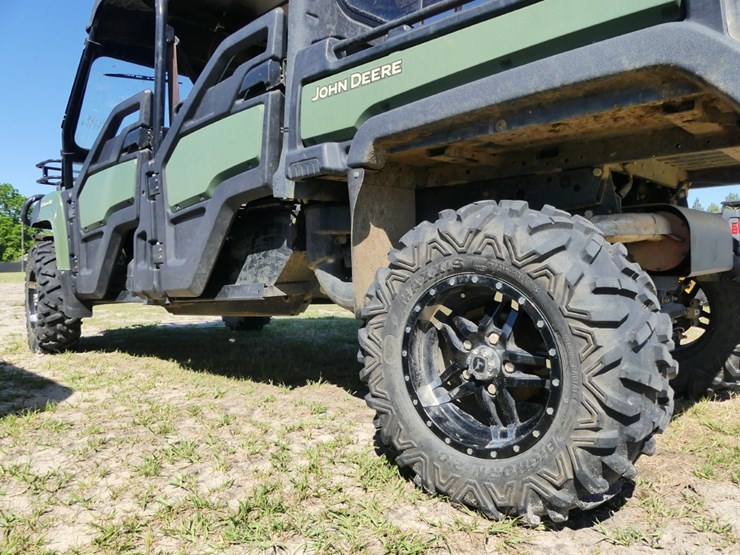 2020-john-deere-2020-image-7