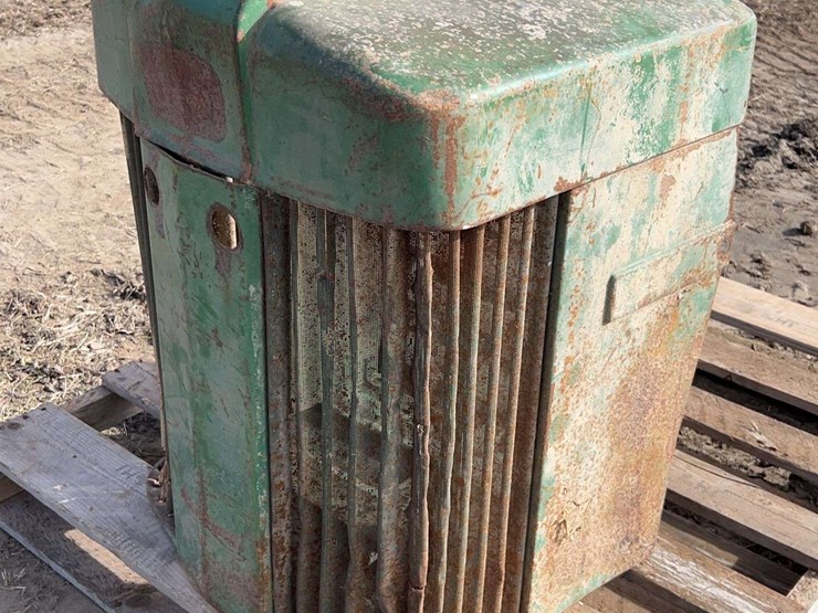 john-deere-620-image-1