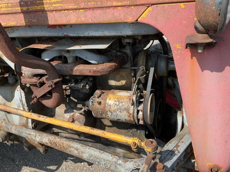 massey-ferguson-35-image-26