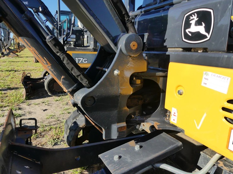 2022-deere-17g-image-10