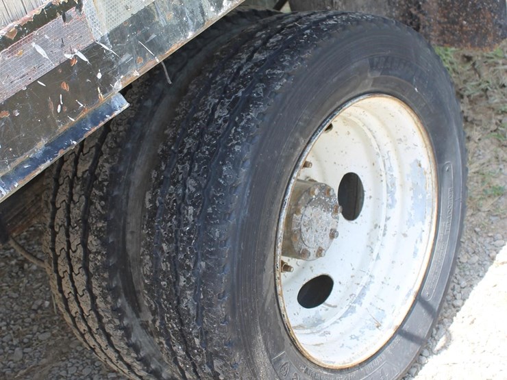 2008-ford-f550-image-10