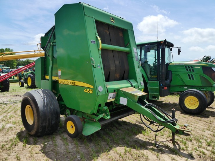 2012-john-deere-468-image-2