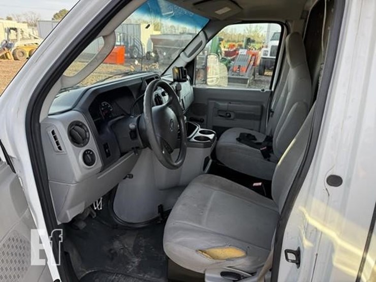 2012-ford-f450-image-6