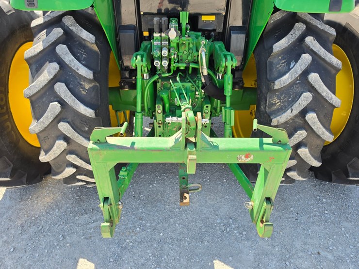 2012-john-deere-6430-image-18