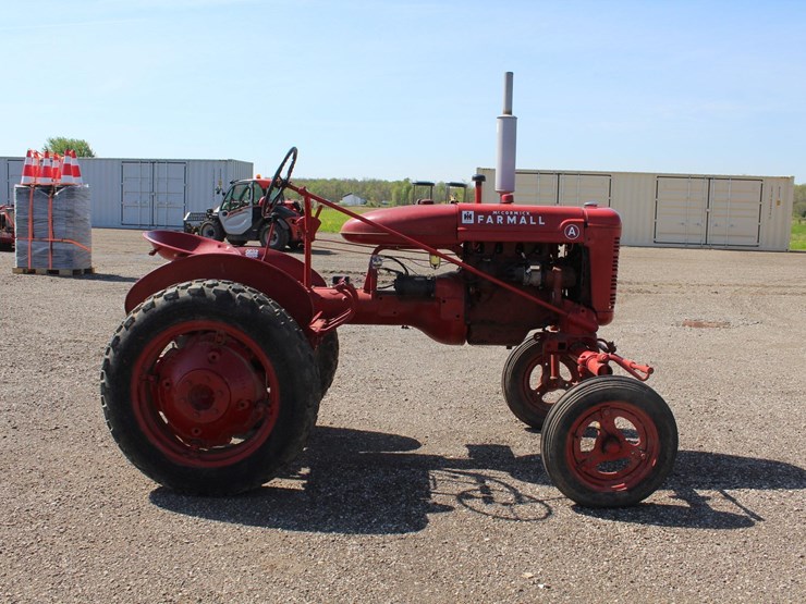 #2404-•-farmall-a-tractor-image-6