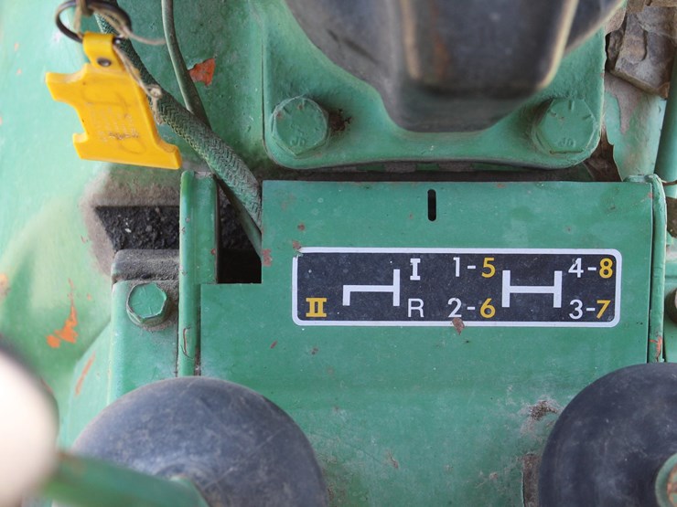 john-deere-301-image-14