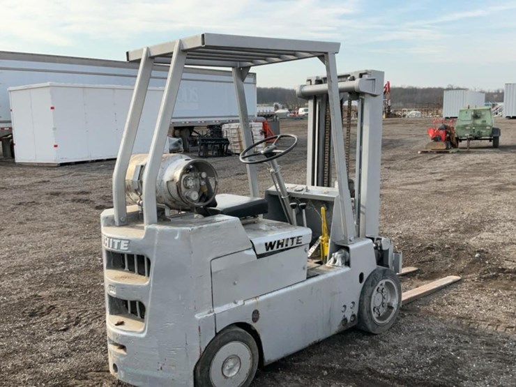 #1350-•-white-ma-50-lpg-forklift-image-6