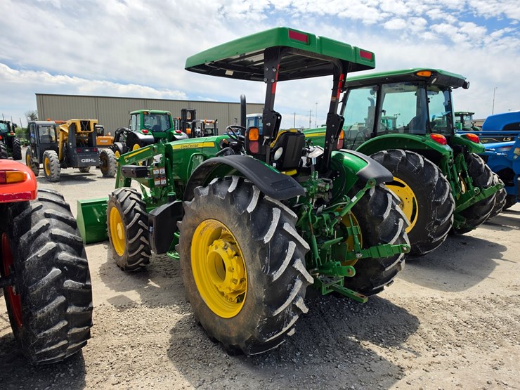 2022-john-deere-5090e-image-15