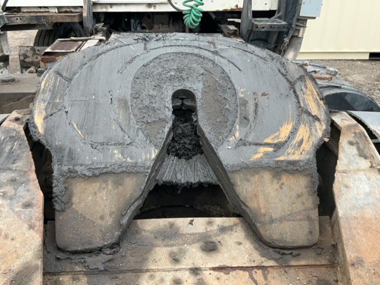 #1950-•-2005-klamar-30-yard-truck-image-24
