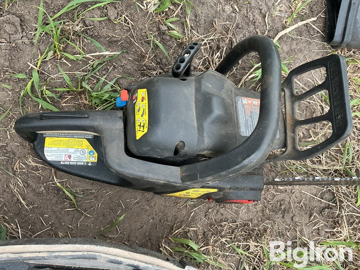 chainsaws-image-11