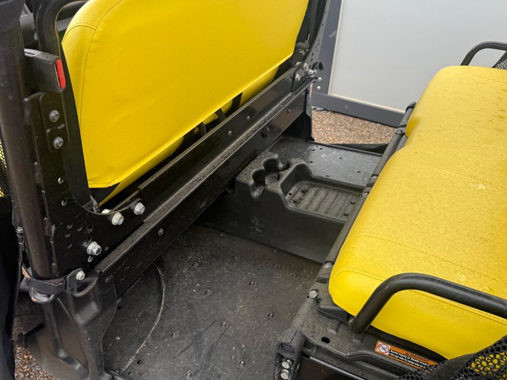 john-deere-gator-image-20