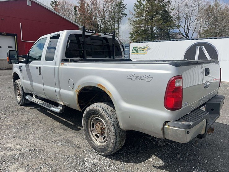 2010-ford-f250-xlt-image-7