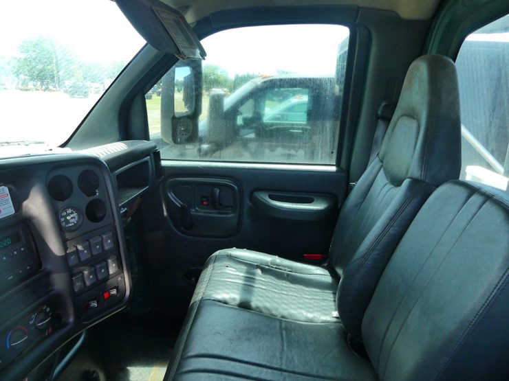 2005-caterpillar-c7-image-16